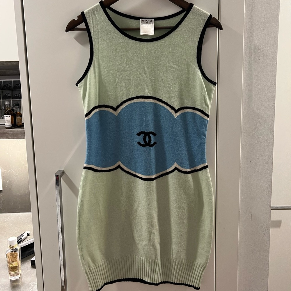 Vintage chanel knit dress